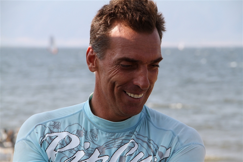 Surfer 4 - ΠΑΝΕΛΛΗΝΙΟ ΠΡΩΤΑΘΛΗΜΑ WINDSURFING FUNBOARD CLASS