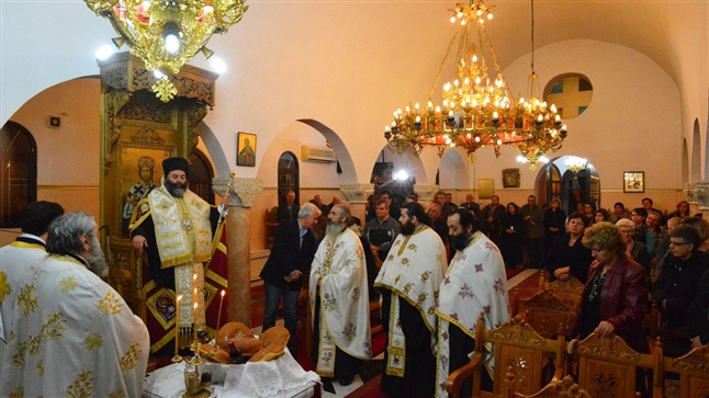 Μέγας Πανηγυρικός Αρχιερατικός Εσπερινός εις τον Ιερό Ναό των Αγίων Νεκταρίου και Γεωργίου του Τροπαιοφόρου -  Μονολόφου