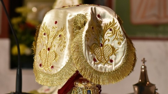 (Δελτίο Τύπου) Αρχιερατική Θεία Λειτουργία - Εγκαίνια Ι.Ν. Αγ. Αθανασίου - Ηρακλείου