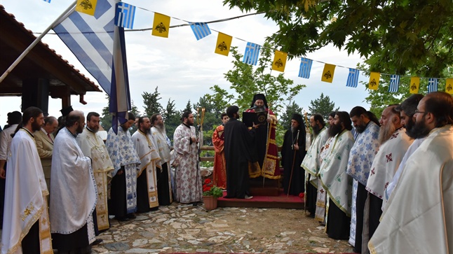 (Δελτίο Τύπου) Μέγας Πανηγυρικός Αρχιερατικός Εσπερινός επί τη εορτή Αγίων Πρωτοκορυφαίων Αποστόλων Πέτρου και Παύλου
