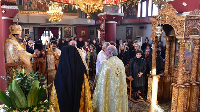 (Δελτίο Τύπου) Αρχιερατική Θεία Λειτουργία εις τον Ιερό Ναό Κοιμήσεως της Θεοτόκου - Κρυονερίου