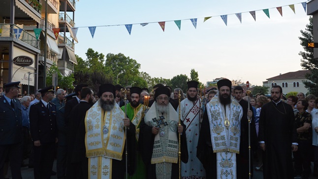 (Φωτογρ. Υλικό) Εόρτιες εκδηλώσεις εις την Ι. Μητρόπολη Τρίκκης και Σταγών