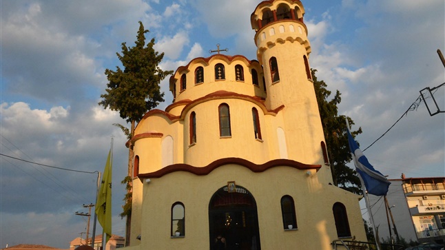 (Φωτογρ. Υλικό) Ιερά Παράκληση εις τον Ιερό Ναό Αγίων Ραφαήλ, Νικολάου και Ειρήνης - Λαγυνών