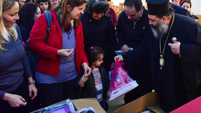 Η «ΑΠΟΣΤΟΛΗ», ο Δήμος και η Ιερά Μητρόπολη στηρίζουν ευάλωτες οικογένειες του Λαγκαδά