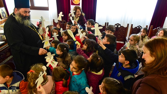 (Δελτίο Τύπου) Επισκέψεις του Διοικητού της 34ης Μηχ. Ταξιαρχίας και του 3ου Νηπιαγωγείου Λαγκαδά