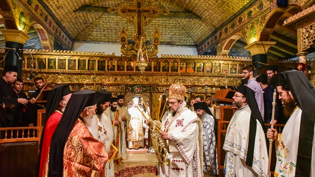 Ιερά Αγρυπνία επί τη ευκαιρία της ενθυμήσεως του γεγονότος, της κατά θαυμαστού τρόπου ανευρέσεως και ανακομιδής των Χαριτοβρύτων και Σεπτών Λειψάνων της Αγίας Νεοπαρθενομάρτυρος Κυράννης