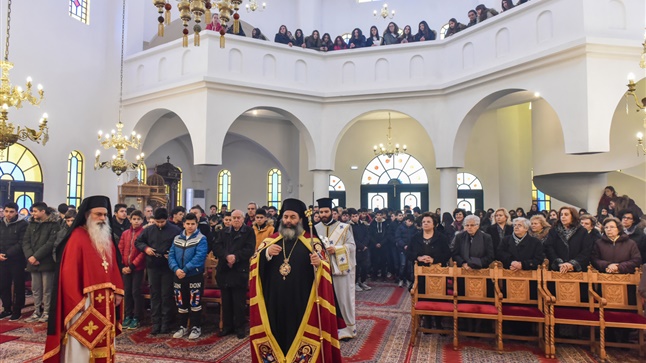 (Δελτίο Τύπου) Η Ακολουθία των Μεγάλων Ωρών των Χριστουγέννων, η Θεία Λειτουργία για τους μαθητές του Γυμνασίου και Παραδοσιακά Κάλαντα από Στρατιώτες