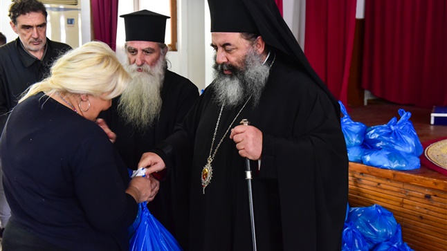 (Δελτίο Τύπου) Διανομή τροφίμων εις την Ιερά Μητρόπολη Λαγκαδά, Λητής και Ρεντίνης