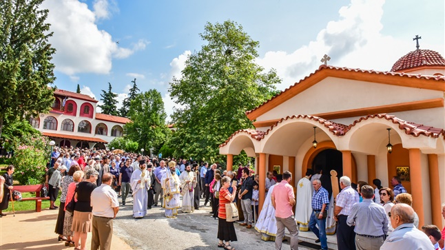 (Δελτίο Τύπου) Η εορτή της Συνάξεως του Αγίου Πνεύματος εις την Ιερά Μητρόπολη Λαγκαδά, Λητής και Ρεντίνης