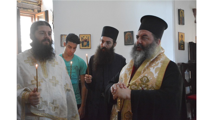 (Δελτίο Τύπου) Αρχιερατικό Τρισάγιο από τον Μητροπολίτη Λαγκαδά κ. Ιωάννη, υπέρ Αναπαύσεως της ψυχής του μακαριστού Μητροπολίτου Λαρίσης και Τυρνάβου Ιγνατίου, εις το Άγιο Όρος