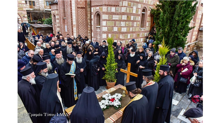 (Δελτίο Τύπου) Αρχιερατική Θεία Λειτουργία - Μνημόσυνο εις το Ιερό Ησυχαστήριο Αναστάσεως του Κυρίου - Εμμαούς