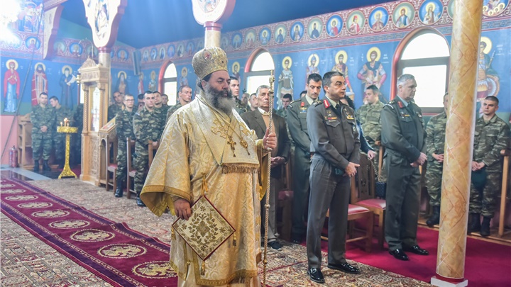 (Δελτίο Τύπου) Αρχιερατική Θεία Λειτουργία  προς χάριν του στρατευμένων παιδιών της Πατρίδας μας, εις το Στρατόπεδο της Ρεντίνας