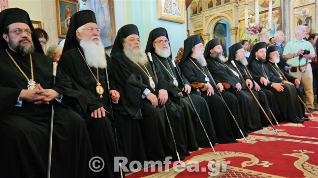 O Σεβασμιώτατος Ποιμενάρχη μας κ.κ. Ιωάννης στις εόρτιες εκδηλώσεις της Ιεράς Νήσου Μήλου