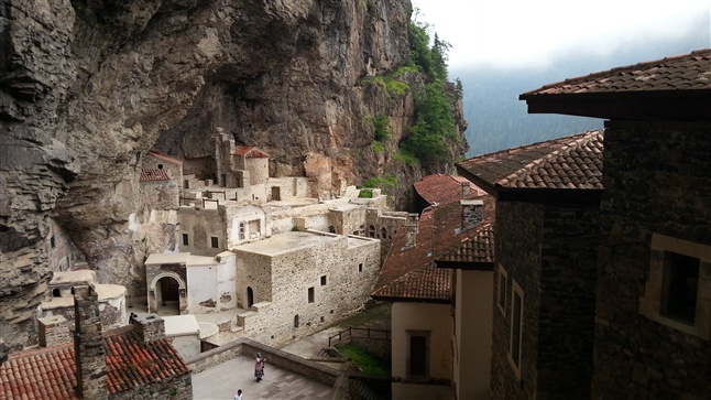 Ο Πόντος, το World Party και οι ιστορικές διευκρινίσεις