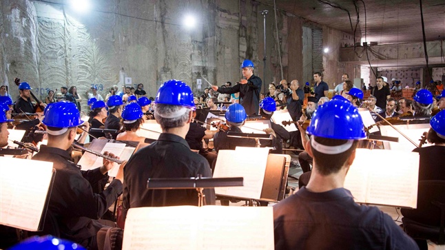 TSSO in the Subway: Concert at the Panepistimio metro station