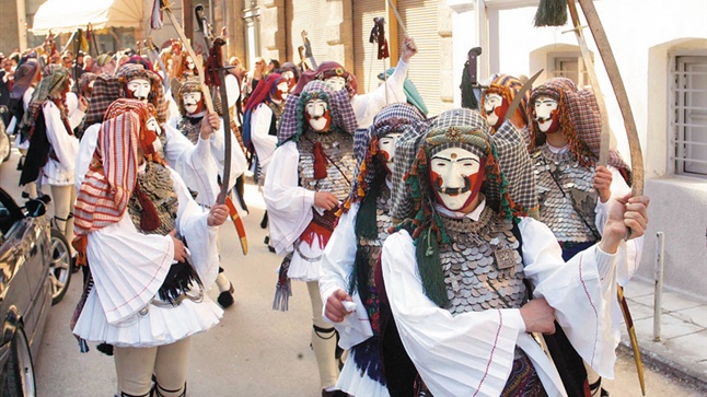 Ζωντανά από τη Νάουσα το έθιμο 