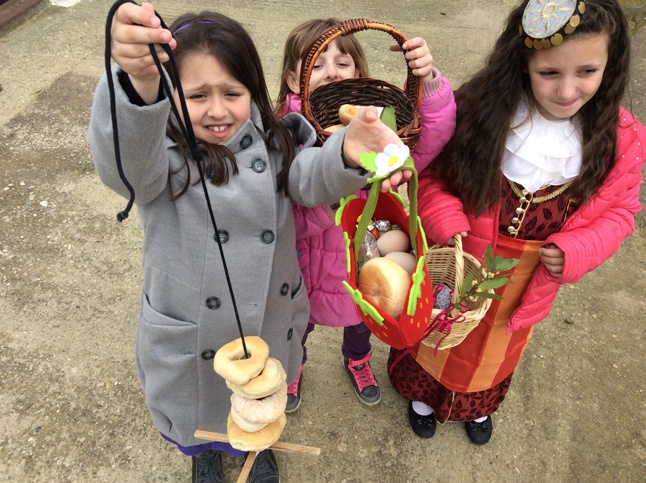 Palm Sunday with the Cultural Association of Pontians in Thrilorio, 