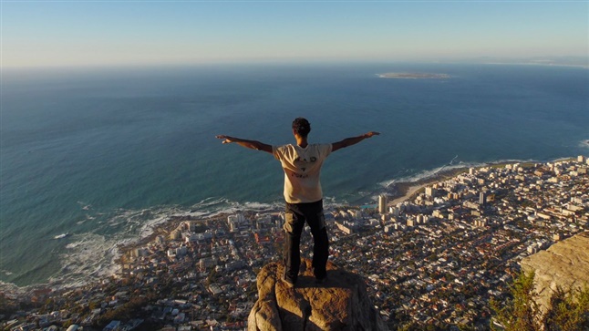 1.000 days in Africa by motocycle!