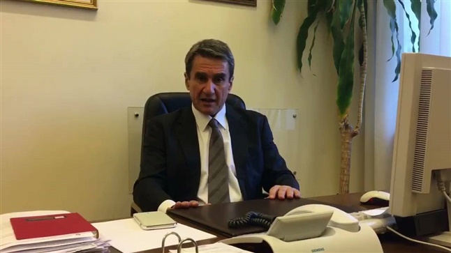 Livemedia entered the Greek Parliament and met Andreas Loverdos...