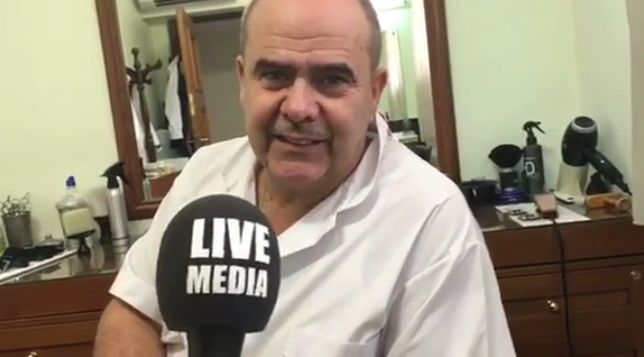 The barber of the Hellenic Parliament talks on Livemedia