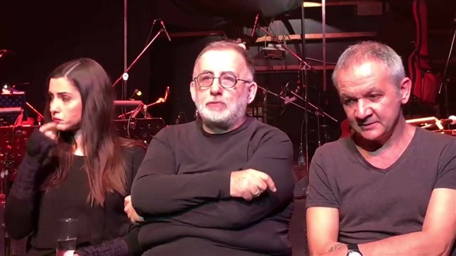 In Wonderland. Thanos Mikroutsikos