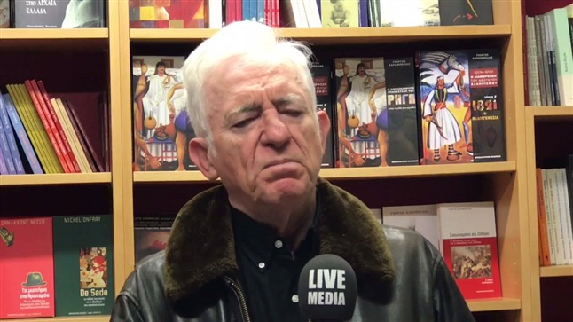 Ο συγγραφέας Γιώργος Καραμπελιάς μιλά για τη σημασία της Επανάστασης και απαντά στους 