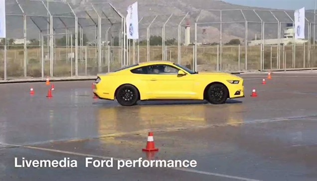 Livemedia was at Ford Performance days and drove Focus RS St...