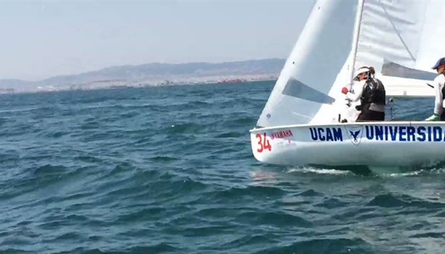 Σε εξέλιξη οι ιστιοδρομίες της 2ης μέρας στο world championships...