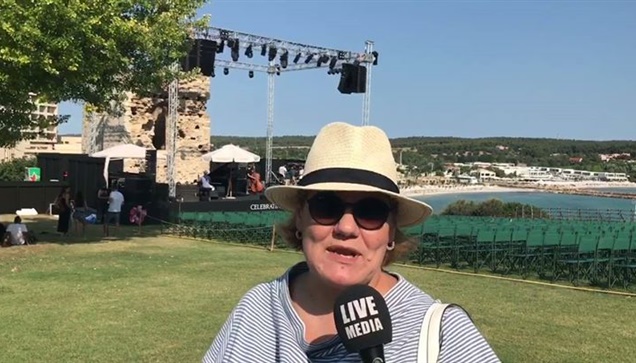 O Gonzalo Rubacalba, δυο φορές βραβευμένος με Grammy διεθνους...