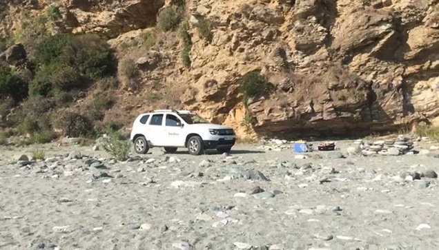 Με Dacia Duster στην σκληροτράχηλη ακτή 