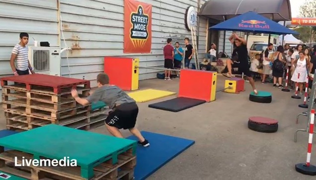 Το 9o Street mode festival άνοιξε τις πύλες του για να υποδεχθεί...