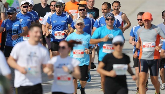 Tα σημεία ενημέρωσης και εγγραφών του Τρέξε Χωρίς Τερματισμό...