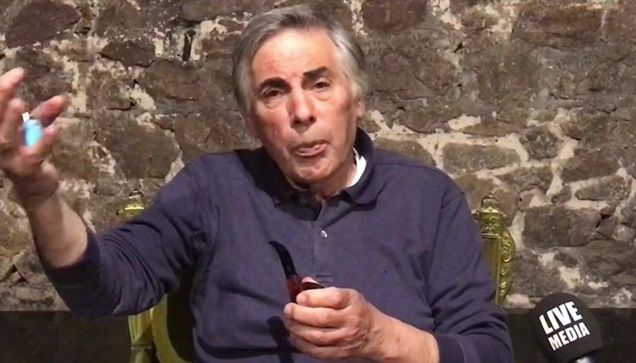 «Πρόβα με τον Αριστοτέλη» του Θεοδόση Πελεγρίνη στο θέατρο Αλκμήνη,...