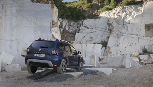 Γνωριμία με το νέο Dacia Duster.