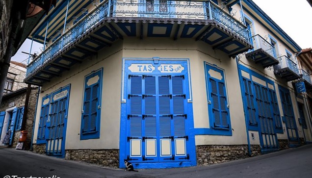 Στα Πάνω Λέυκαρα με Nissan Xtrail 1.6D    Ταξίδι στην άλλη Κύπρο...