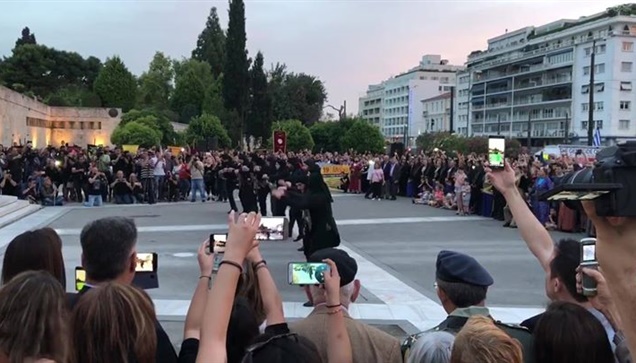 Σέρρα στο μνημείο του Άγνωστου στρατιώτη.  19 Μαΐου 2018. Ημέρα...