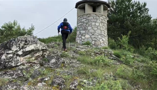 Η είσοδος του πρώτου αθλητή των Frozen Peak 265 km Έλληνα Γιώργου...