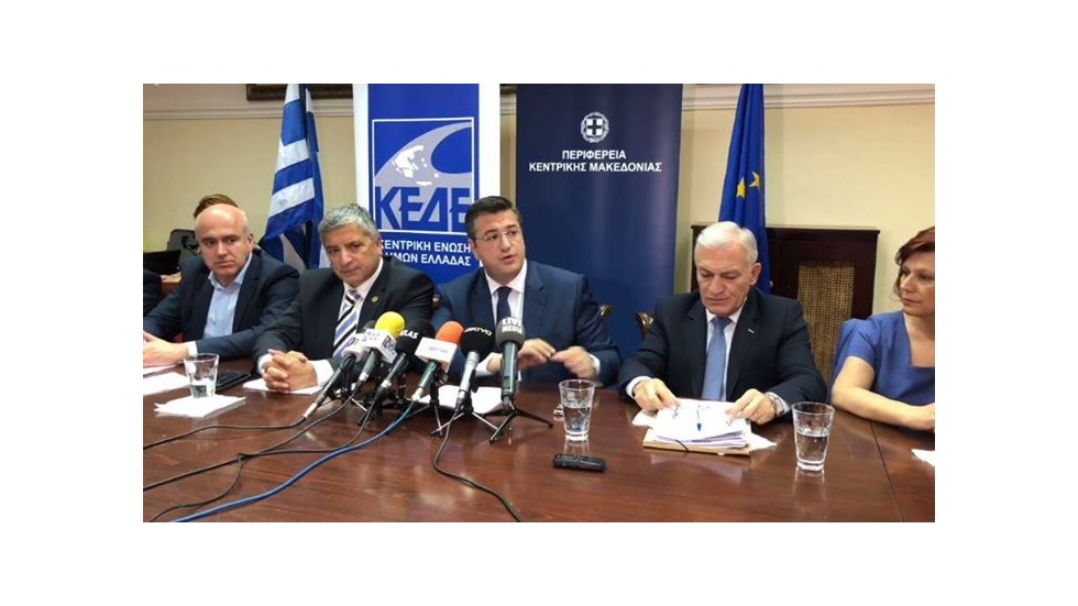 Σήμερα - Σε αποκλειστική ζωντανή μετάδοση από το Livemedia σήμερα...