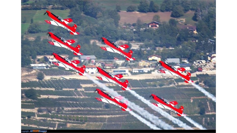 Η μεγαλύτερη αεροπορική γιορτή της Ελλάδας, η Athens Flying Week...