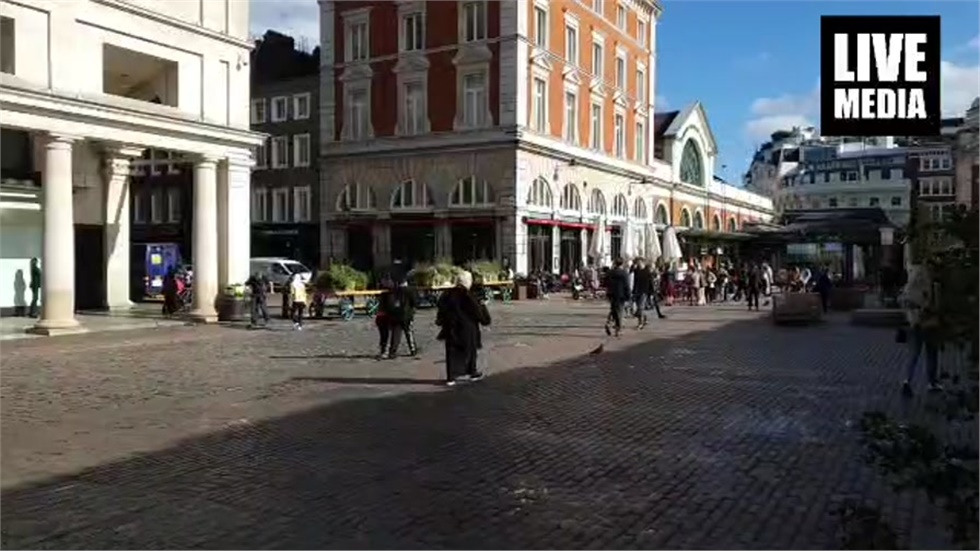 Join us for a walk through the streets of Covent Garden! #Coventgarden...