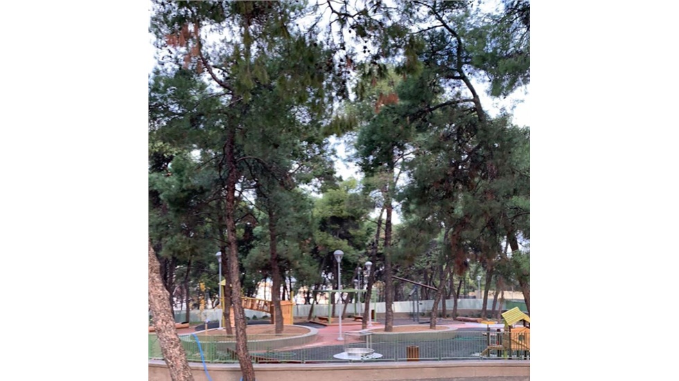 Νέα παιδική χαρά στο πάρκο Νέας Ελβετίας.  