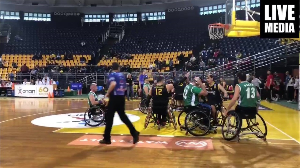 23-18 βρίσκεται μπροστά στο σκόρ η ομάδα του Άρη  από  του ΠΑΣΚΕ...