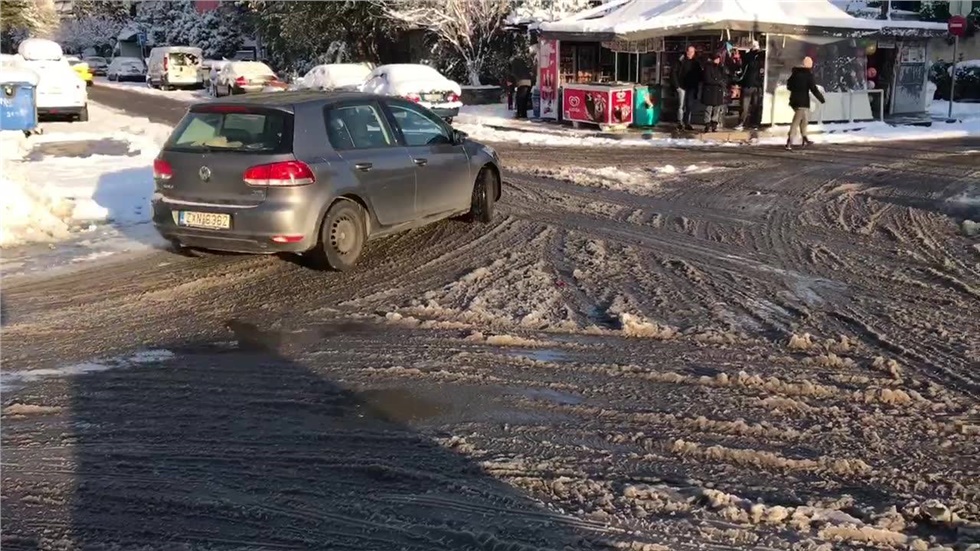 Λευκό τοπίο και στην Αθήνα! Τροποποιήσεις  σε αρκετές διαδρομές...