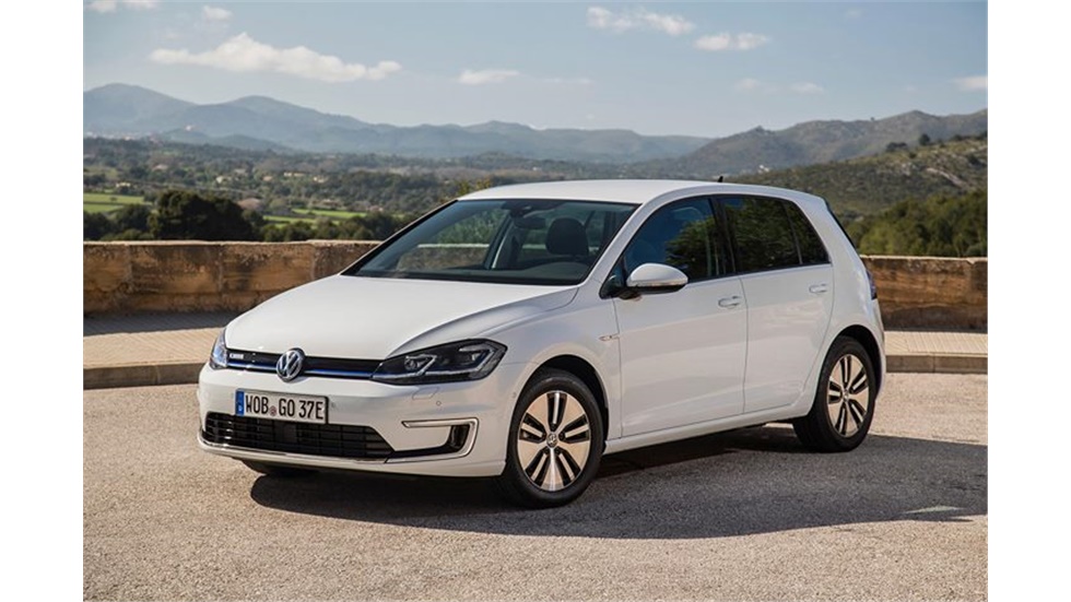 Στην Volkswagen.. οι πελάτες της συναρμολογούν το δικό τους e-Golf...