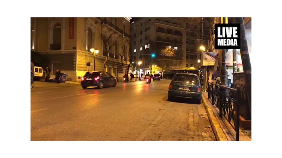 Προσεγγίζοντας την πλατεία Συντάγματος  #μακεδονια