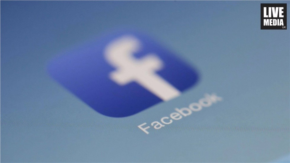 Το Facebook κλείνει τα 15!