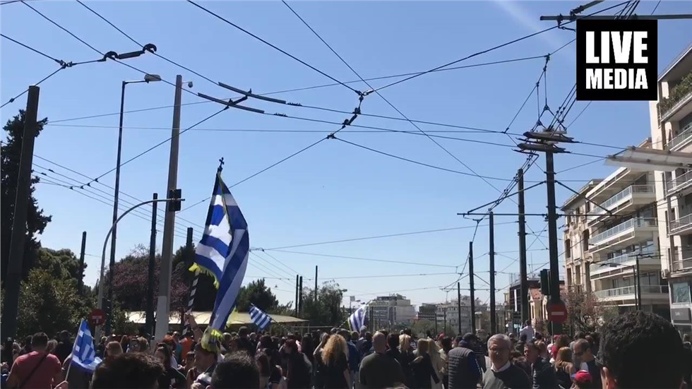 Οι ουρανοί είναι δικοί τους 