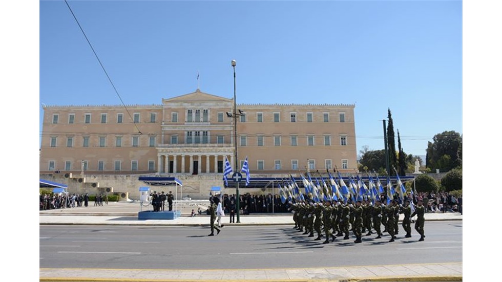 Ευ. Αποστολάκης: Πρέπει να παρακολουθούμε την Ιστορία και να...