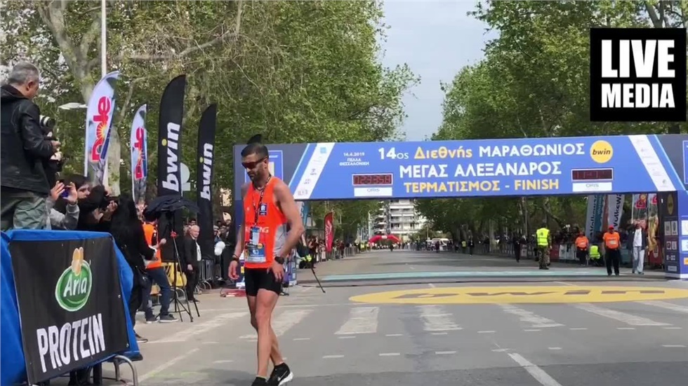 Ο Μάκης Παρμάκης με 2.34 ήταν ο 1ος Νικητής του 14 ου Μαραθώνιου...