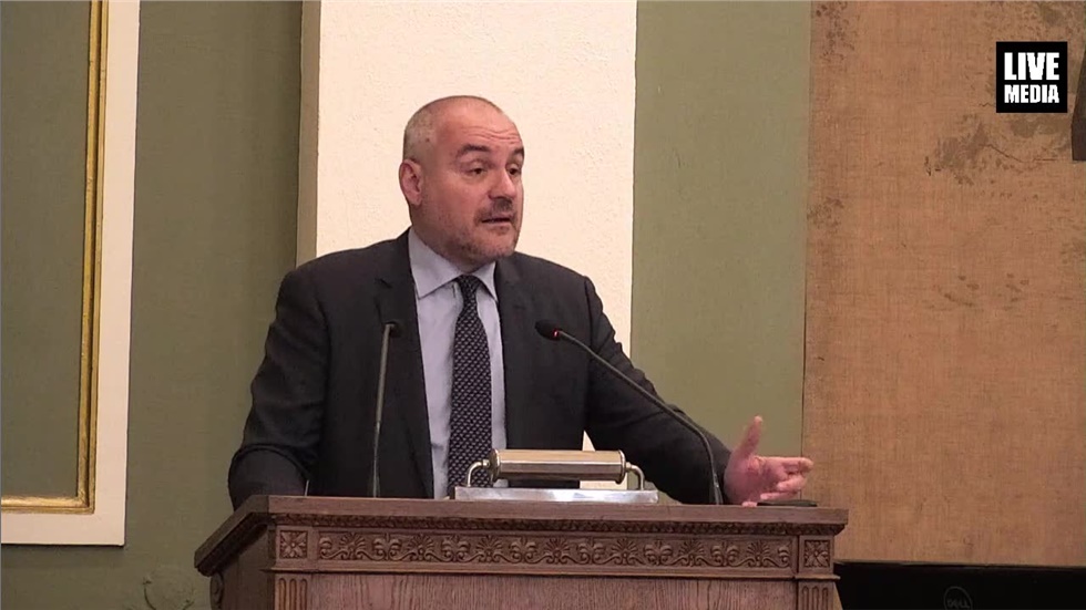 Αθανάσιος Σαββάκης | Πολυδιάστατη ηγεσία για τη διεθνή ανάπτυξη...
